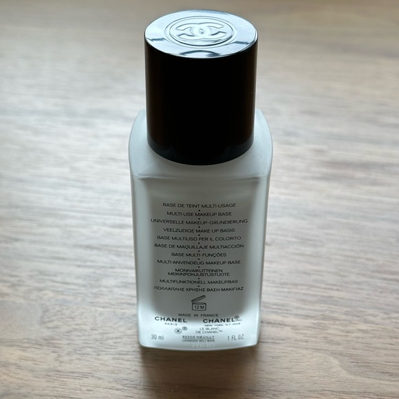 Chanel Multi-use base makeup primer - Picture 2 of 4
